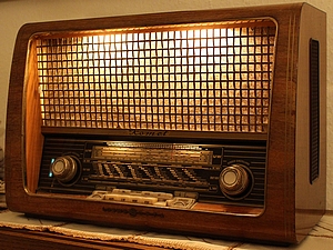 Radio Antigo - Imagem Ilustração